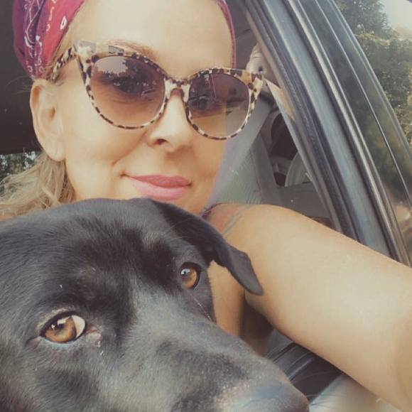 Meet your Posher, Lizzy Bright @vintagemama50 - Picture 1 of 1